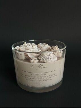 To Mom Scented Floral Soy Candle - Cream